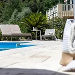 Villa Amaranta - Mytouristhome *